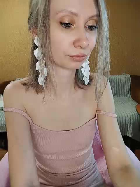 -Christina- Приват Записи 2026-07-28