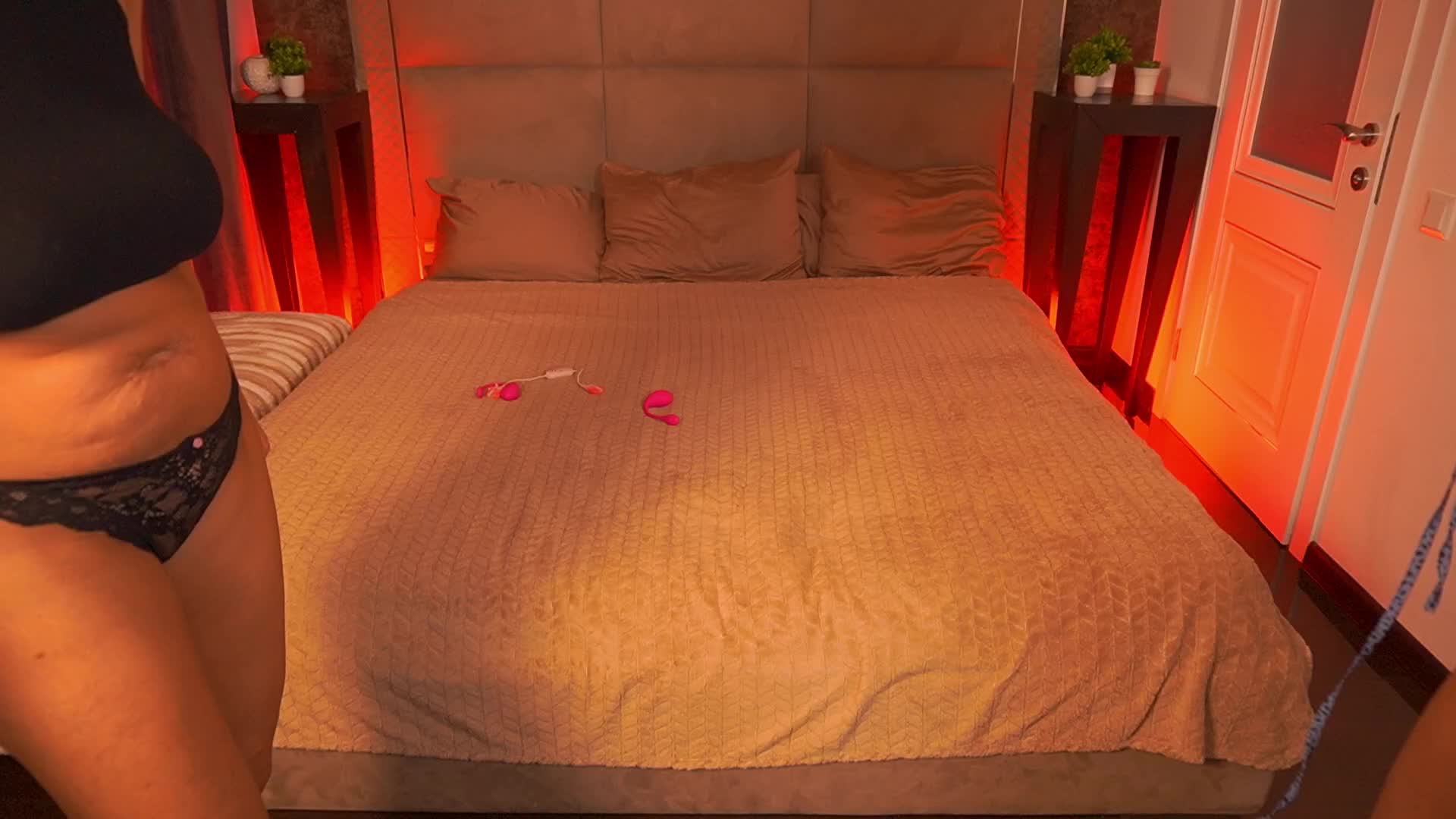 PleasureWeCouple Приват Записи 2026-07-28