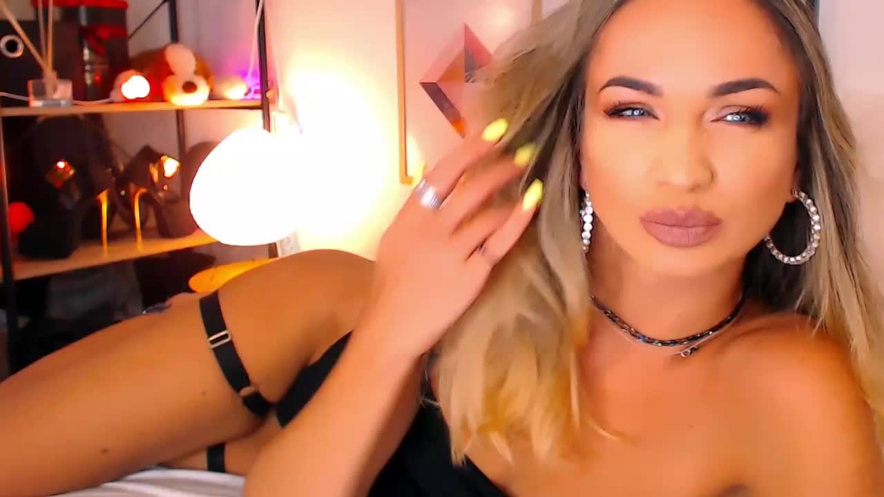 Alexandrawoow Приват Записи 2026-07-29
