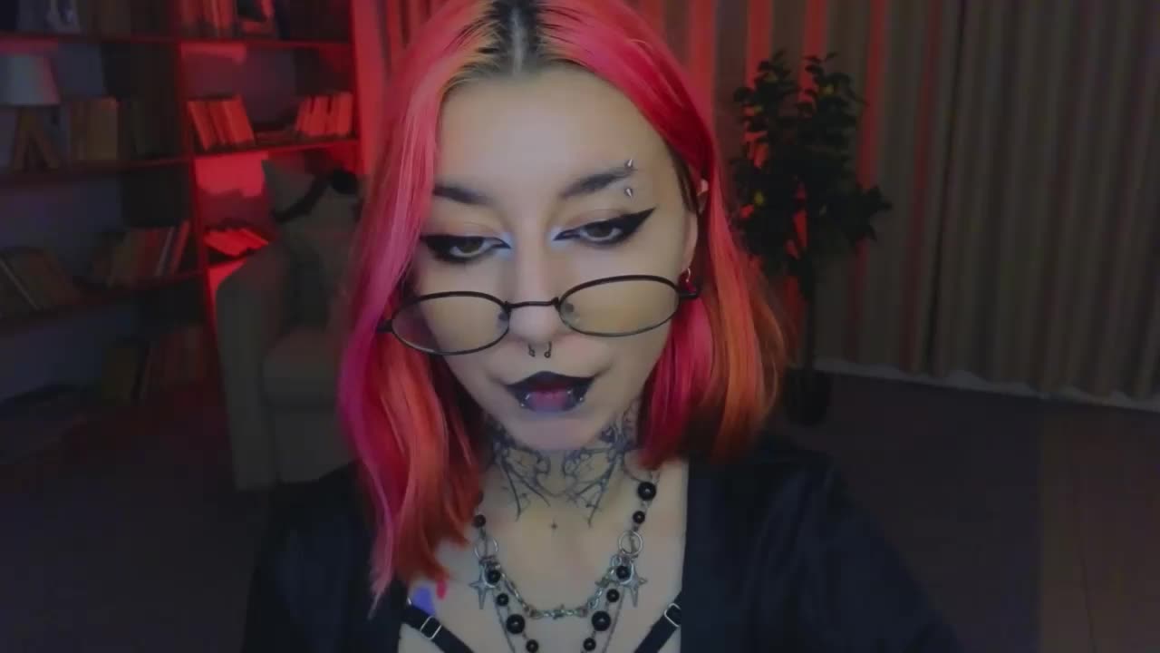MistressMarcelline Приват Записи 2026-08-02
