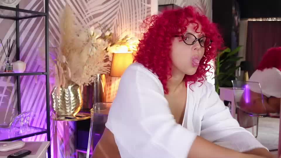 celestebailey Приват Записи 2026-08-04