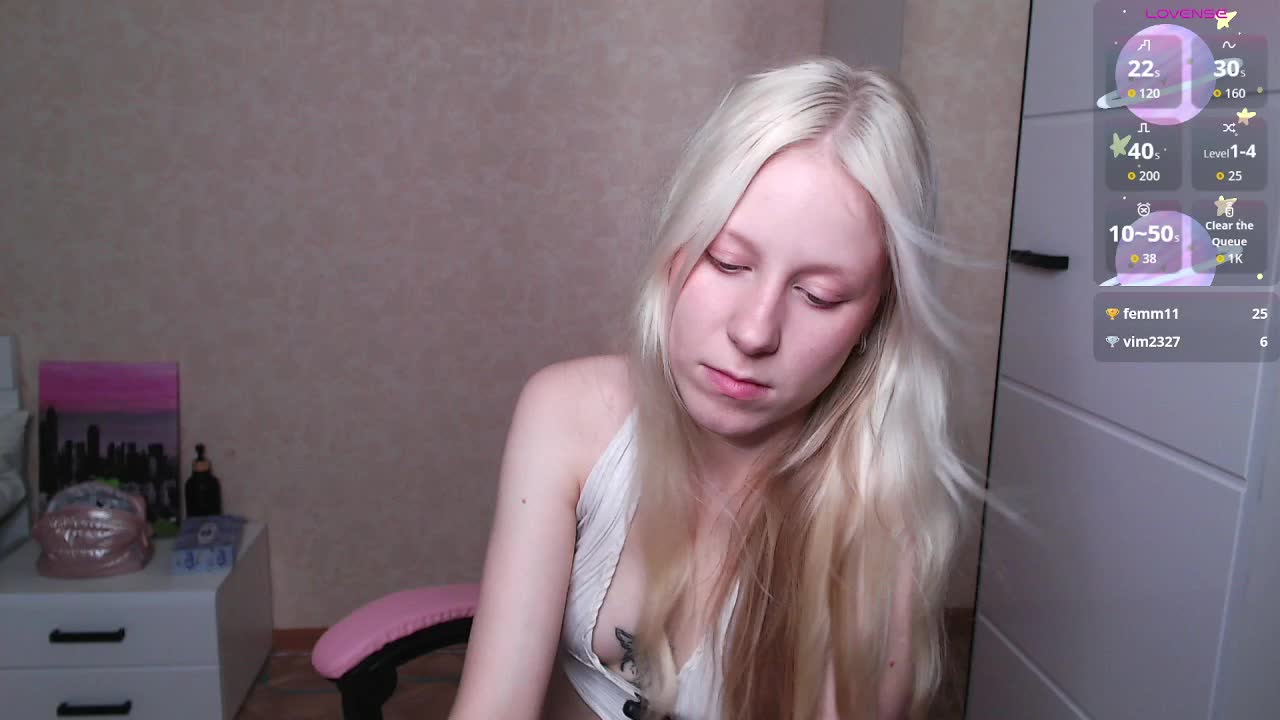 Mary-Kitty Приват Записи 2026-08-04