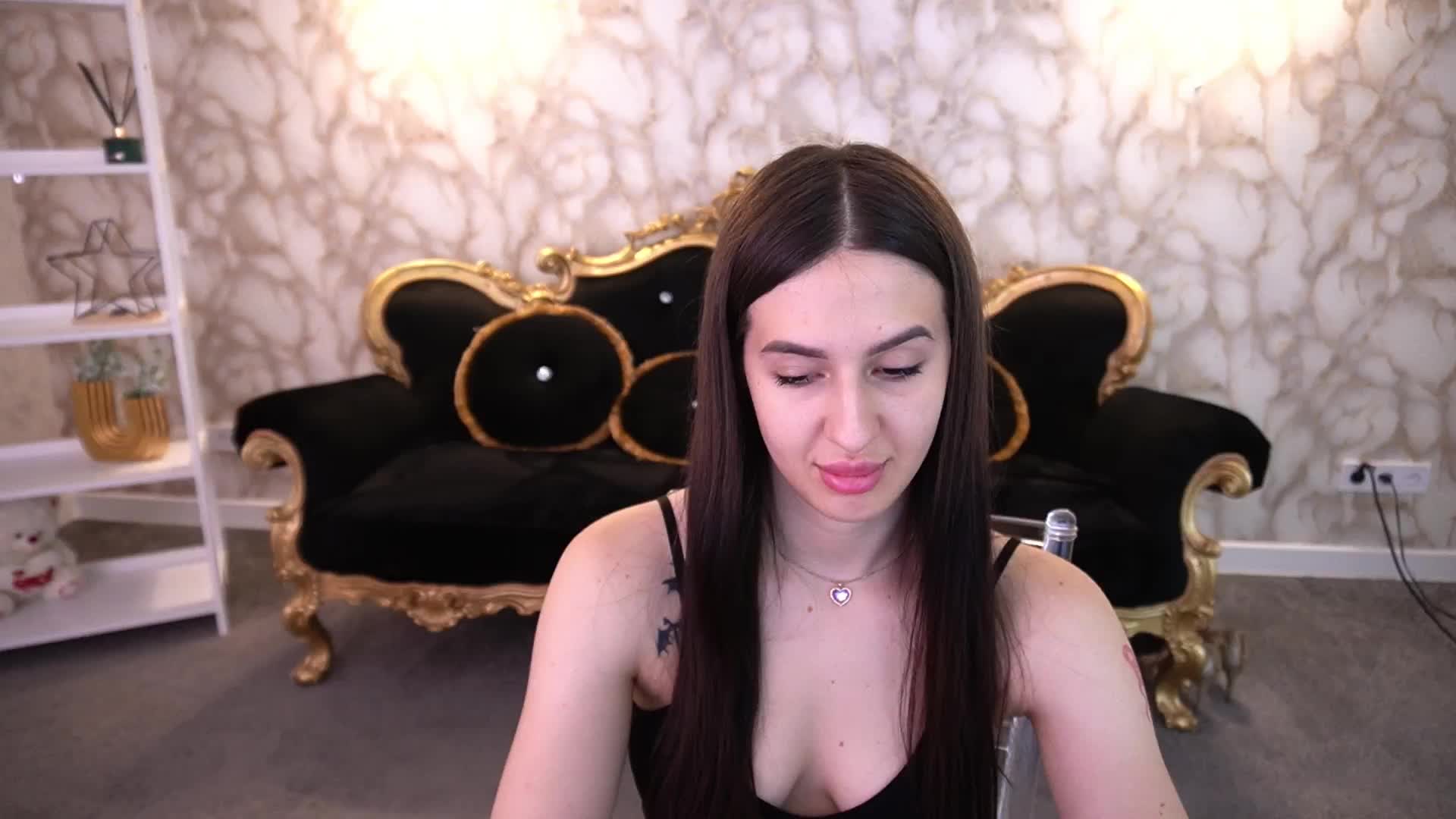 AlesiaDessmond Приват Записи 2026-08-06
