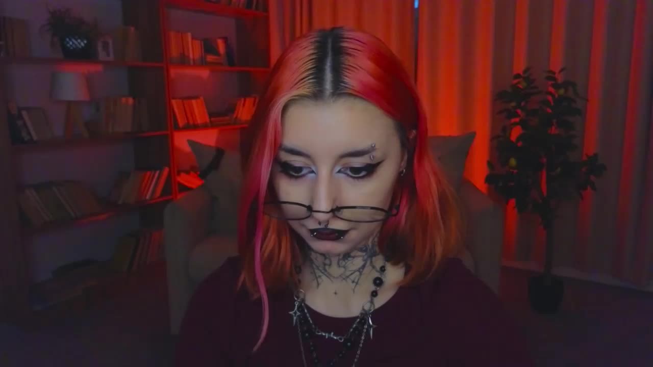 MistressMarcelline Приват Записи 2026-08-07