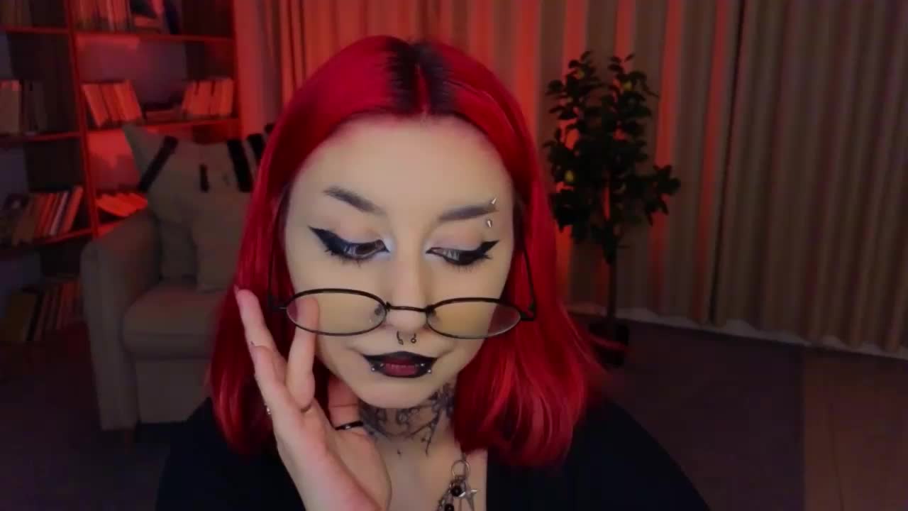MistressMarcelline Приват Записи 2026-08-11