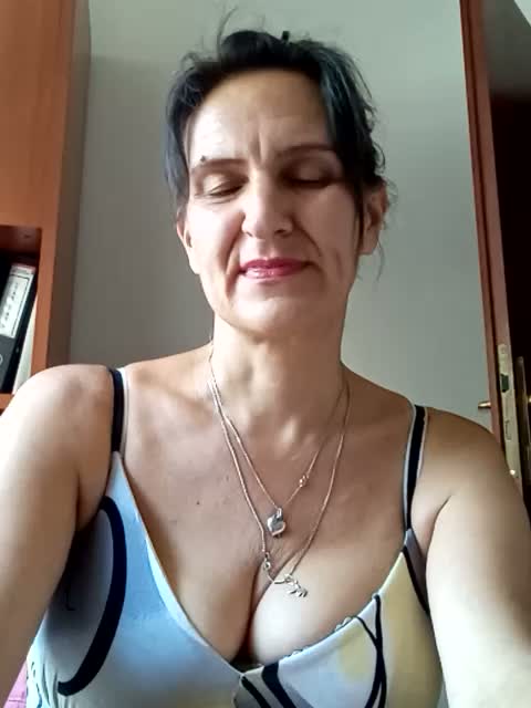 AleneLorrie Приват Записи 2026-08-11