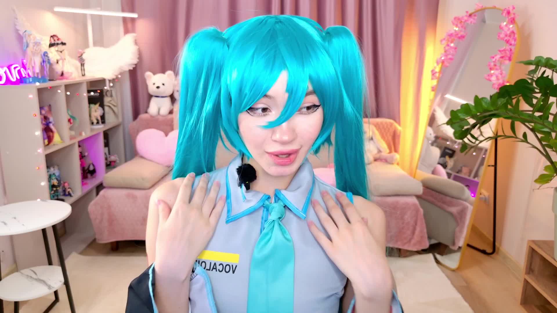 MiiyaCute Приват Записи 2026-08-12