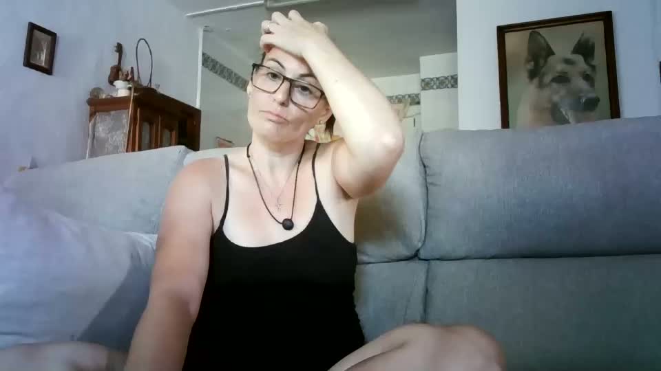 lolahueso Приват Записи 2026-08-12