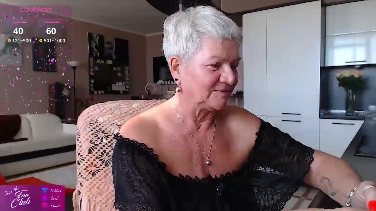 roxana-brooks Приват Записи 2026-08-12