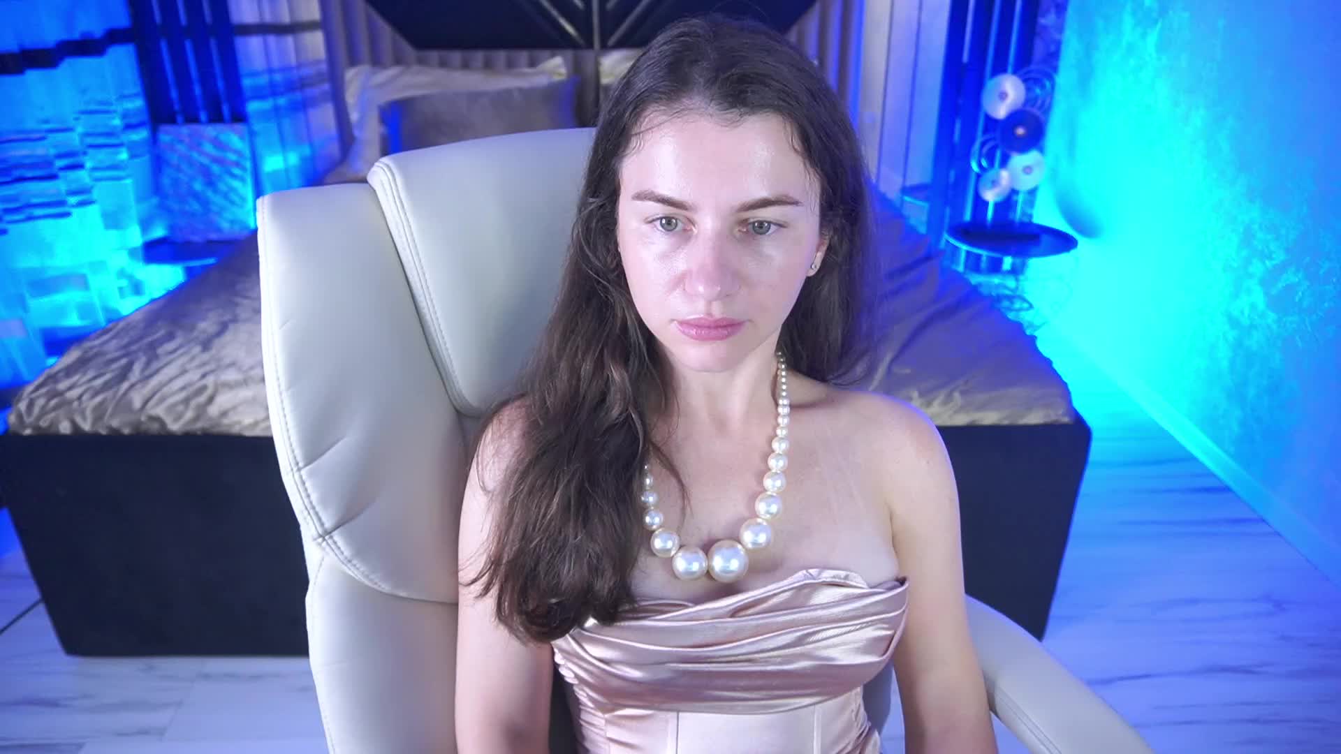 LittleJulii Приват Записи 2026-08-12