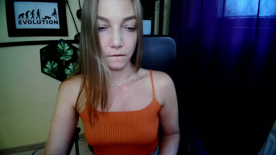 emilly_xkiss Приват Записи 2026-08-12