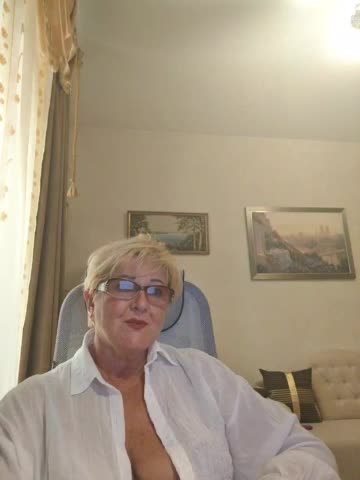 KarinkaSweet Приват Записи 2026-08-13