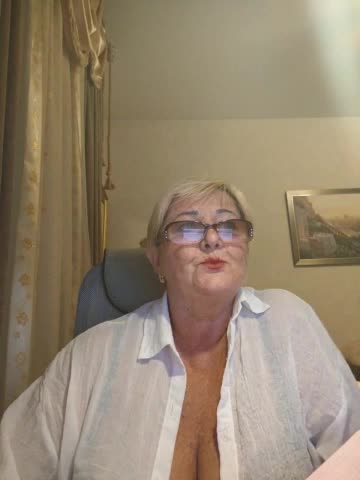 KarinkaSweet Приват Записи 2026-08-14