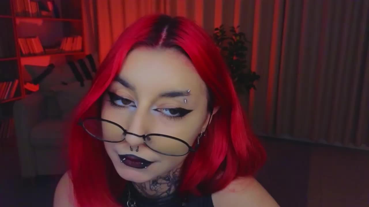 MistressMarcelline Приват Записи 2026-08-14