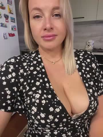 Hot_Sexy_Angel Приват Записи 2026-08-15