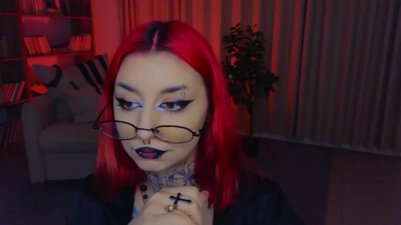 MistressMarcelline Приват Записи 2026-08-15