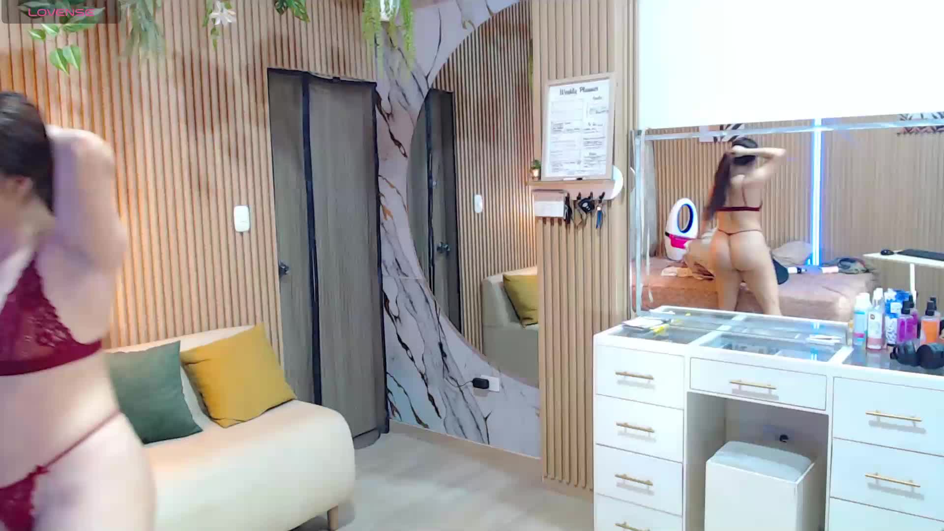 hornyssluttt Приват Записи 2026-08-15