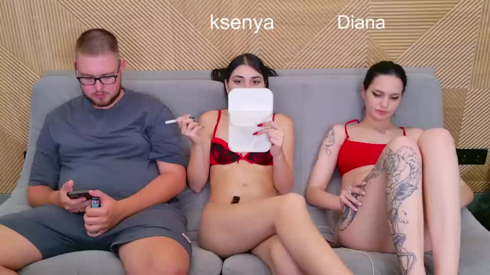 ksenyahot Приват Записи 2026-08-17