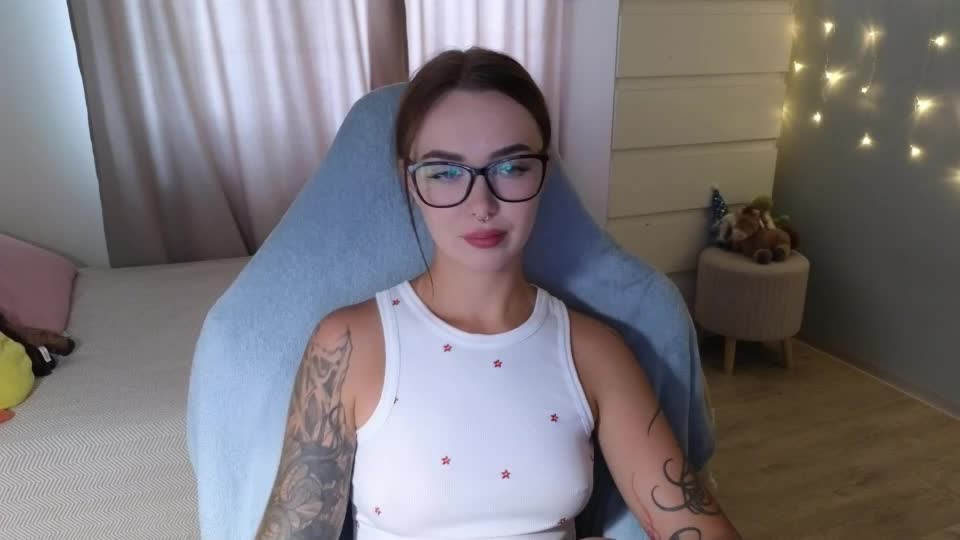 kateleoo Приват Записи 2026-08-17