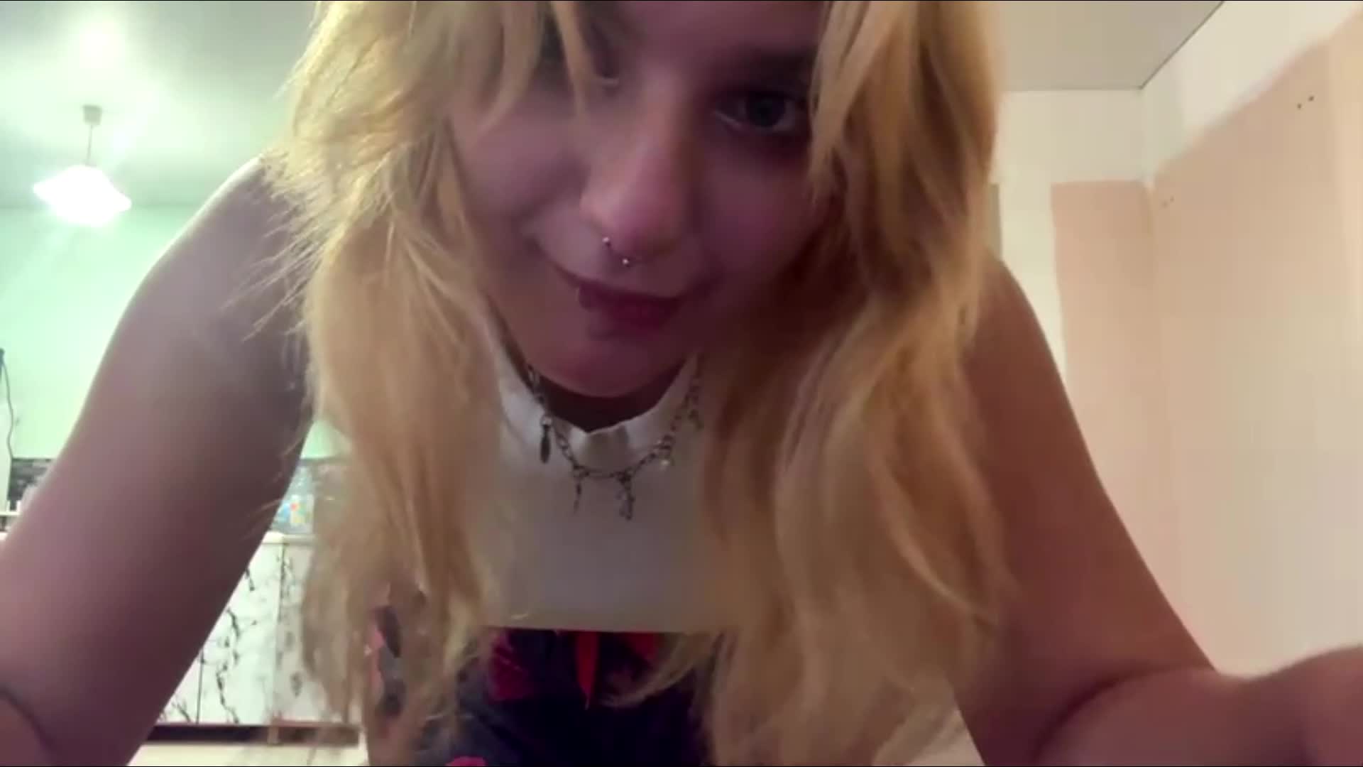 casseyronely Приват Записи 2026-08-17