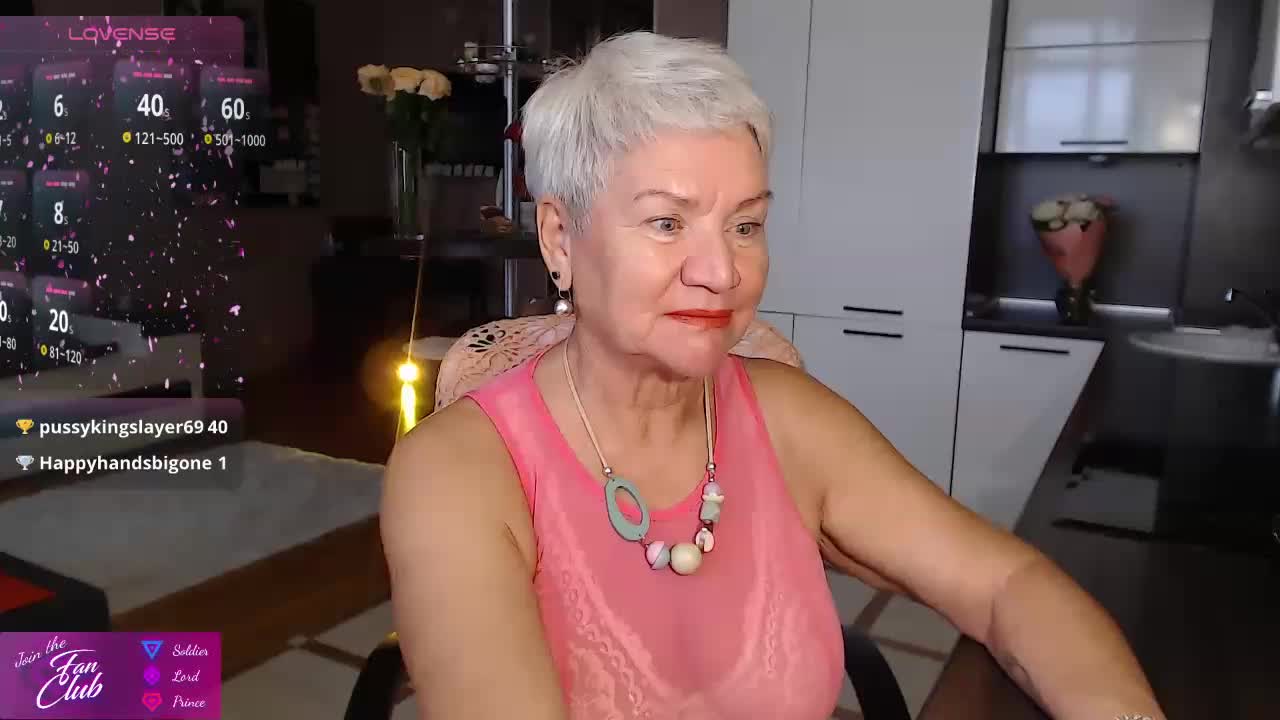 roxana-brooks Приват Записи 2026-08-17