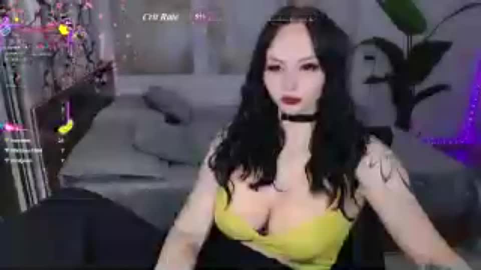 eliseroyalty Приват Записи 2026-08-18