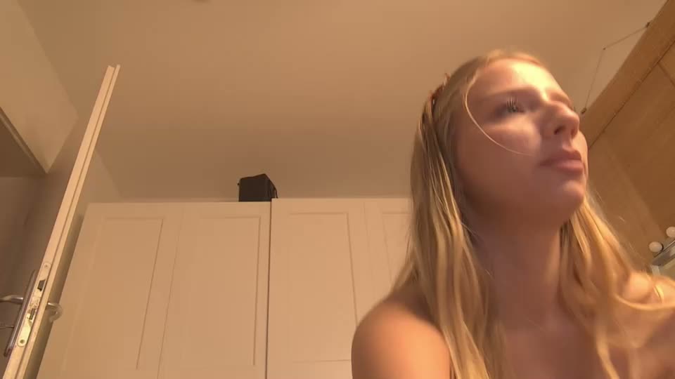 charlottybaby Приват Записи 2026-08-18