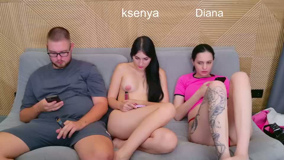 ksenyahot Приват Записи 2026-08-18
