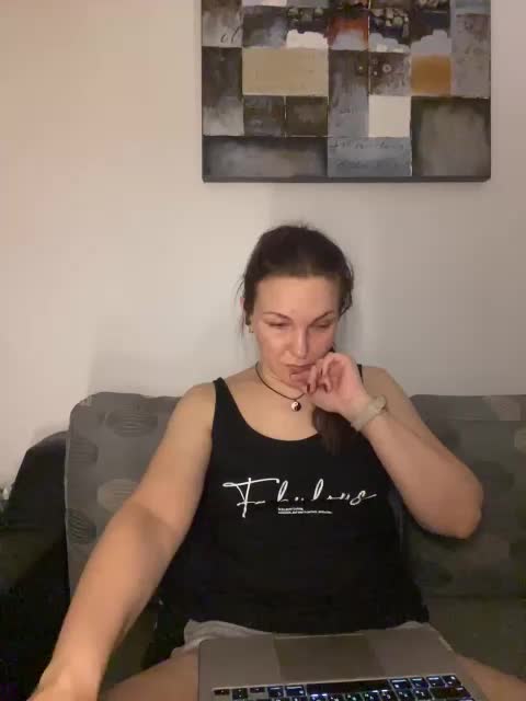 Alisasqrl Приват Записи 2026-08-18