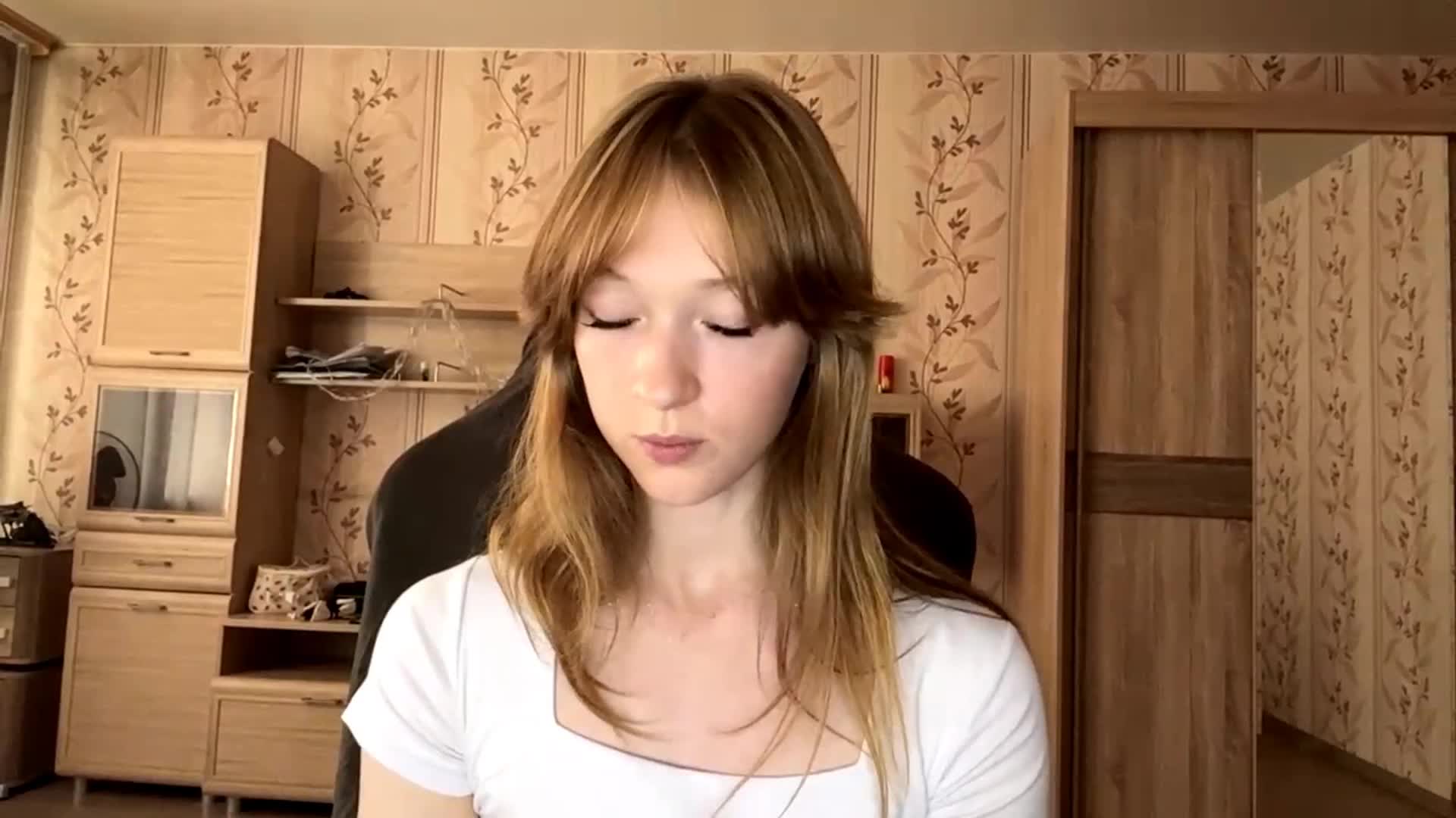 LisaSchroyer Приват Записи 2026-08-18