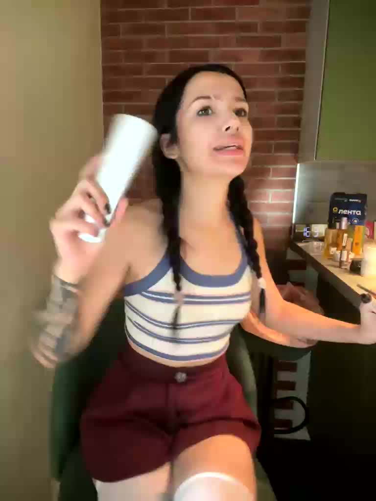 camillaa Приват Записи 2026-08-18