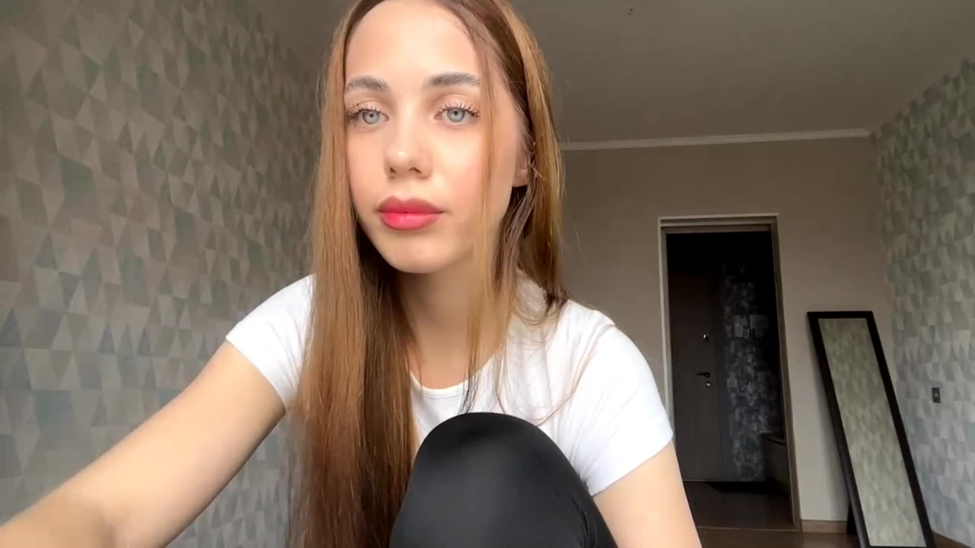 LatrishaDobbin Приват Записи 2026-08-18