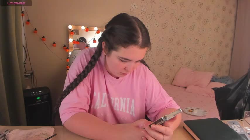 Alice_next_door Приват Записи 2026-08-18