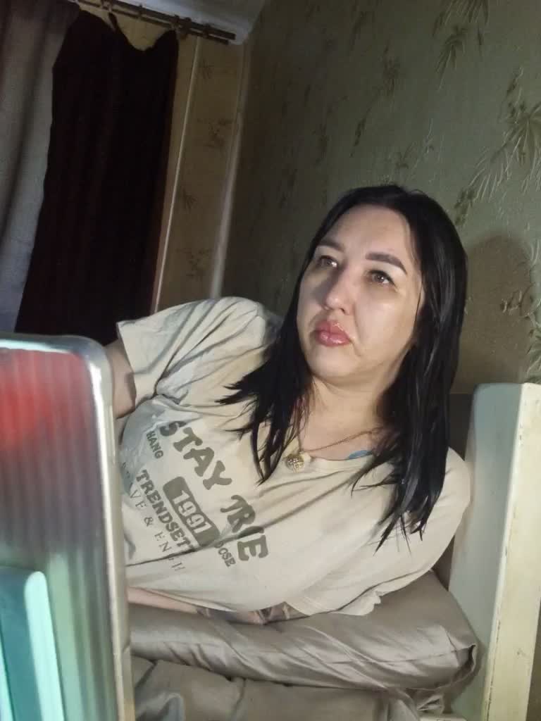 Hotmadamxl Приват Записи 2026-08-19