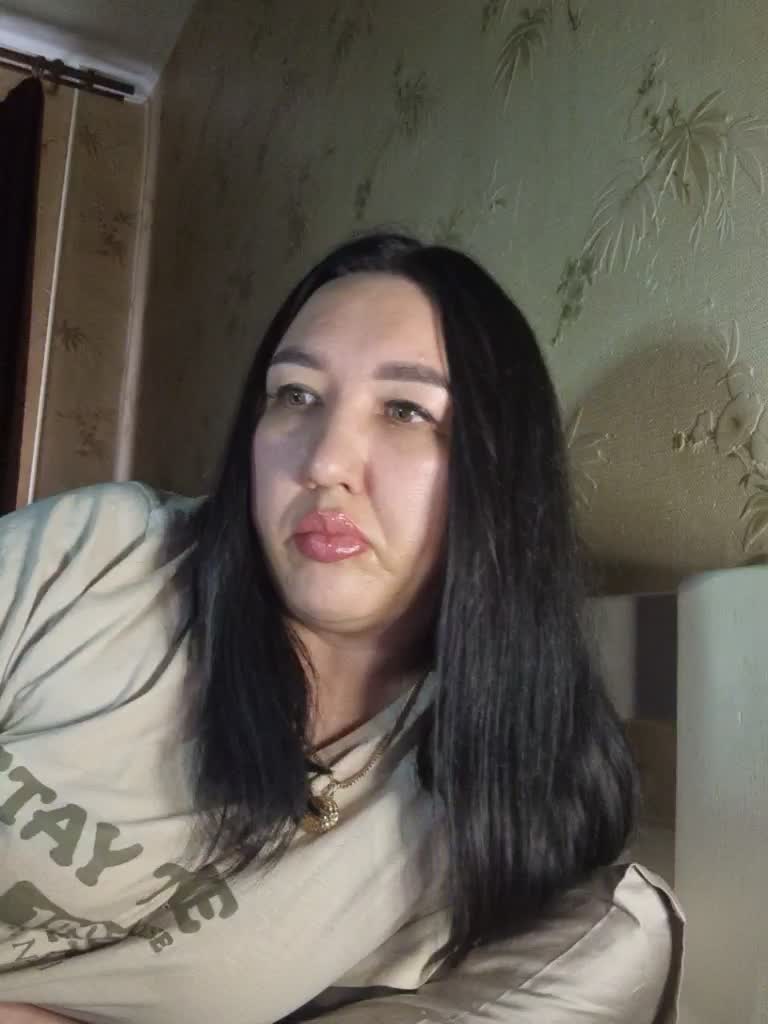 Hotmadamxl Приват Записи 2026-08-19