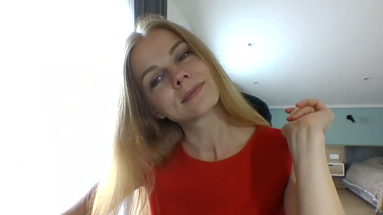 BlondaTina Приват Записи 2026-08-19