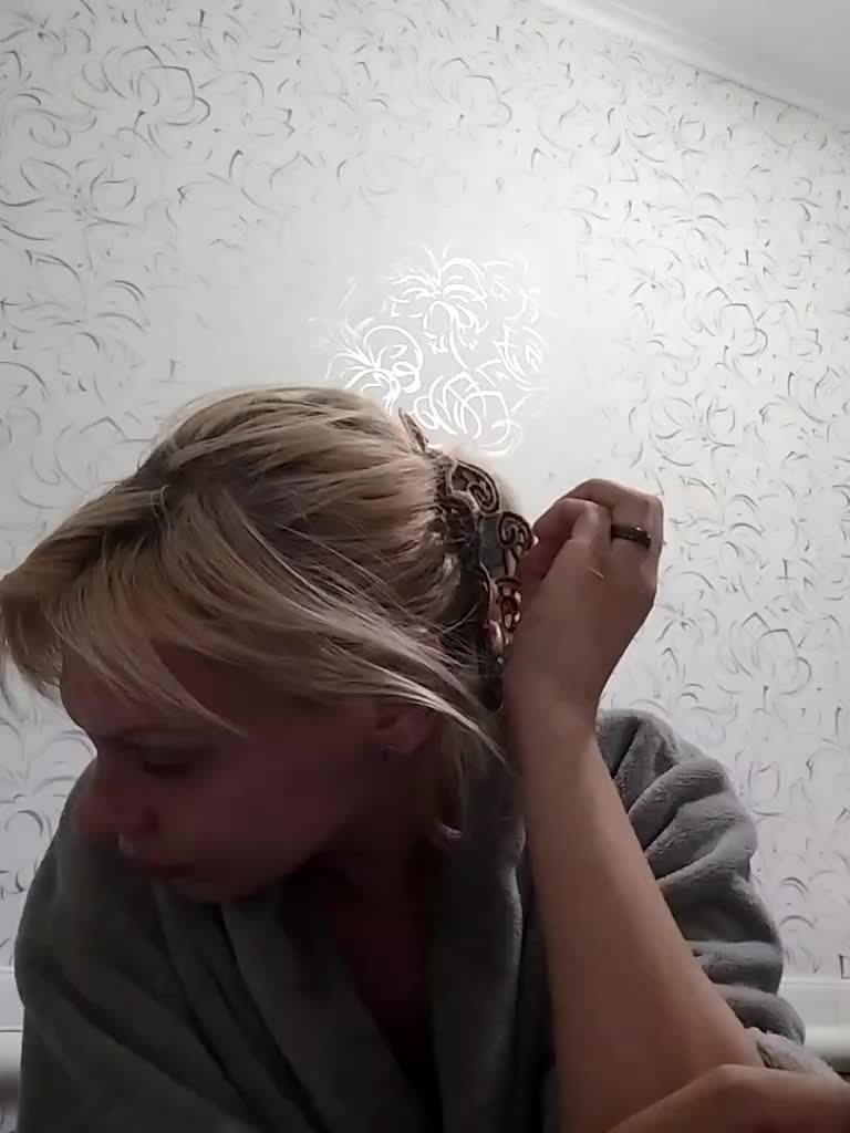 JulieSilver Приват Записи 2026-08-19