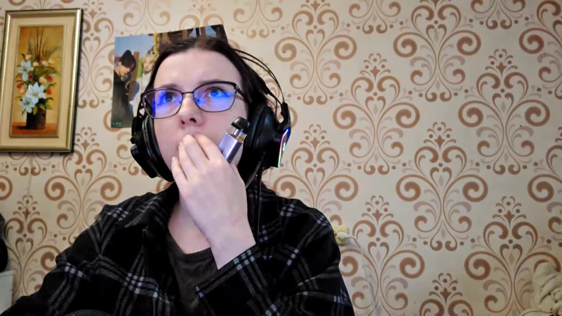 BirdieChuyangher Приват Записи 2026-08-19