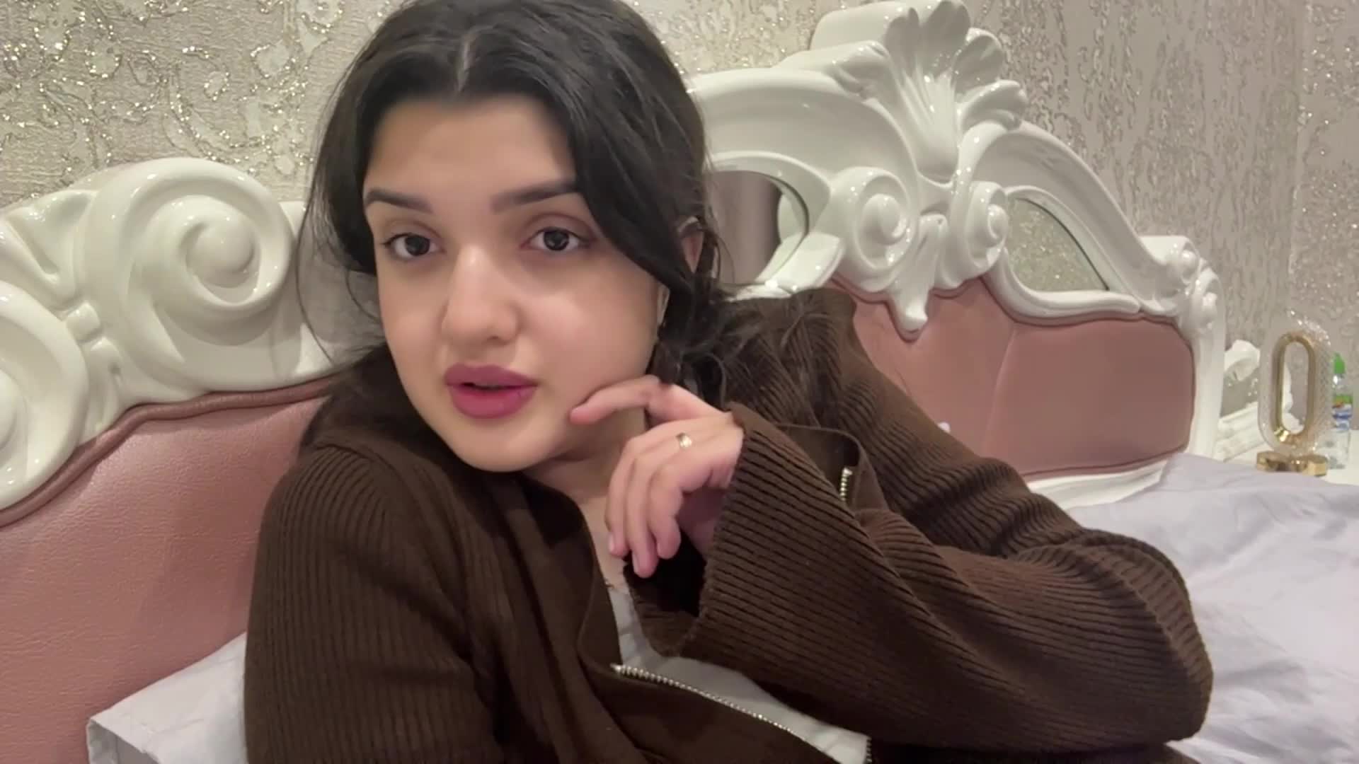 Izabel Приват Записи 2026-08-20