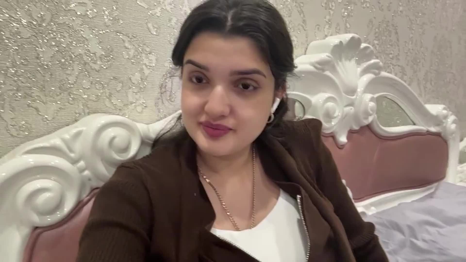 Izabel Приват Записи 2026-08-20