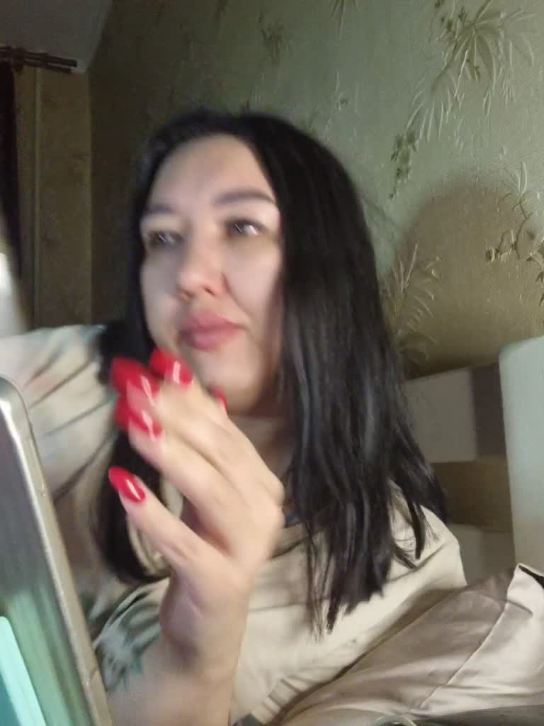Hotmadamxl Приват Записи 2026-08-20