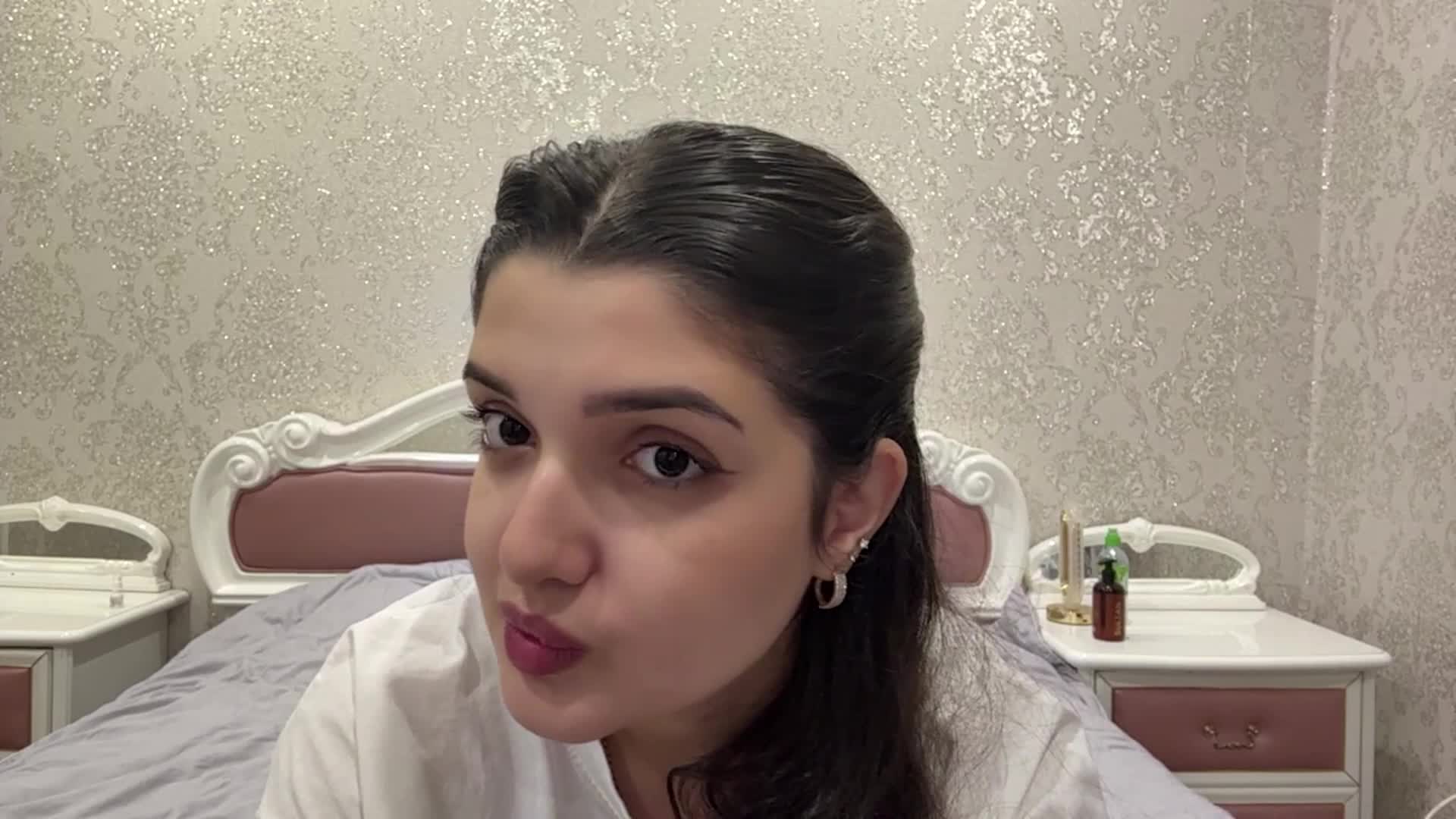 Izabel Приват Записи 2026-08-21
