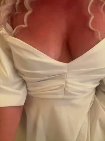 CarolinaHerrera Приват Записи 2026-08-21
