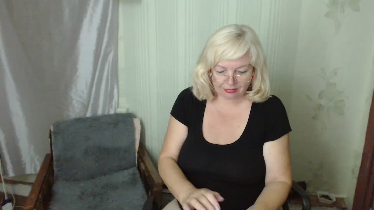 EvelynLoveShy Приват Записи 2026-08-22