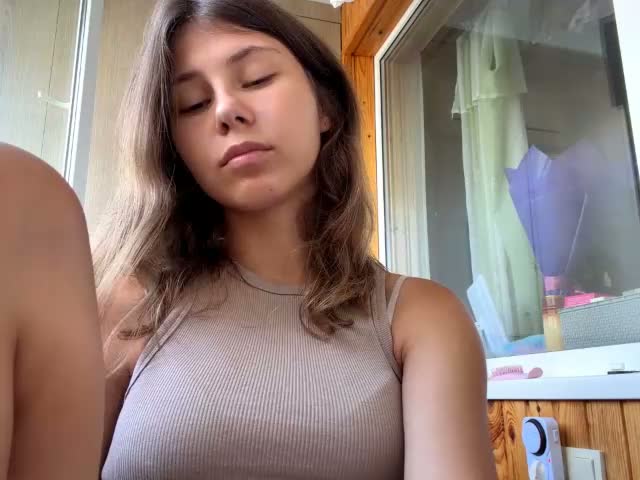 ShellaGoldthorpe Приват Записи 2026-08-22