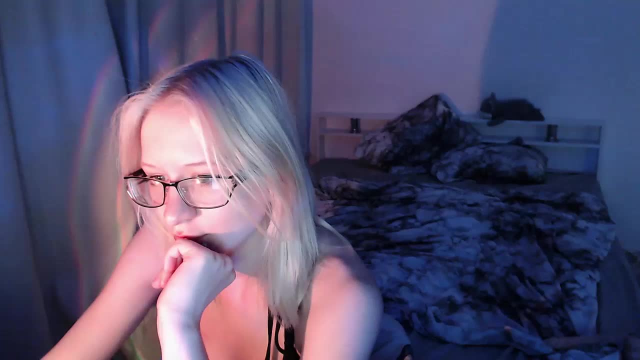 ChloeElegia Приват Записи 2026-08-23
