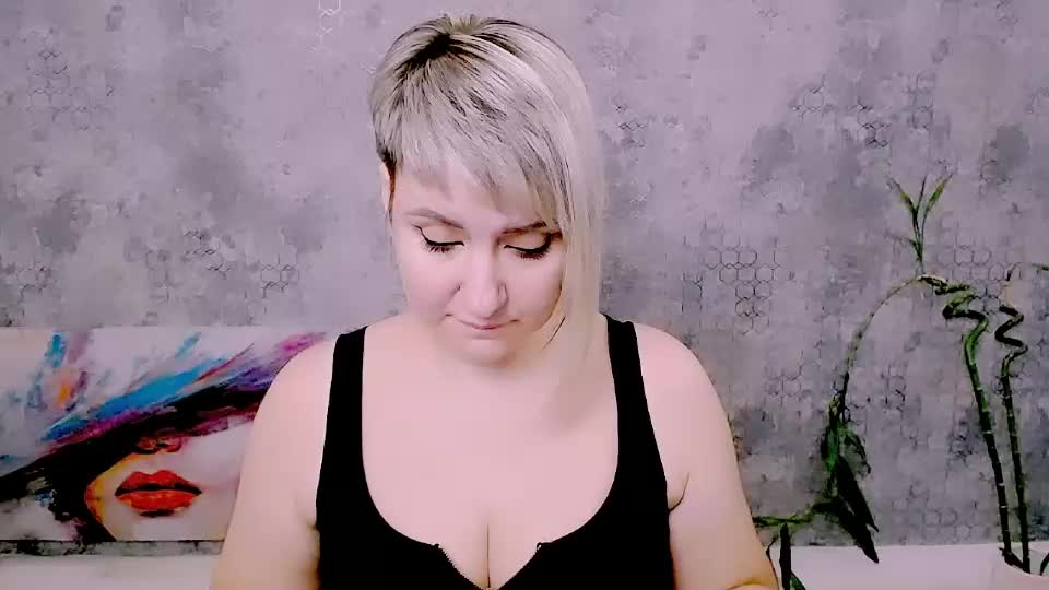 djullia Приват Записи 2026-08-23
