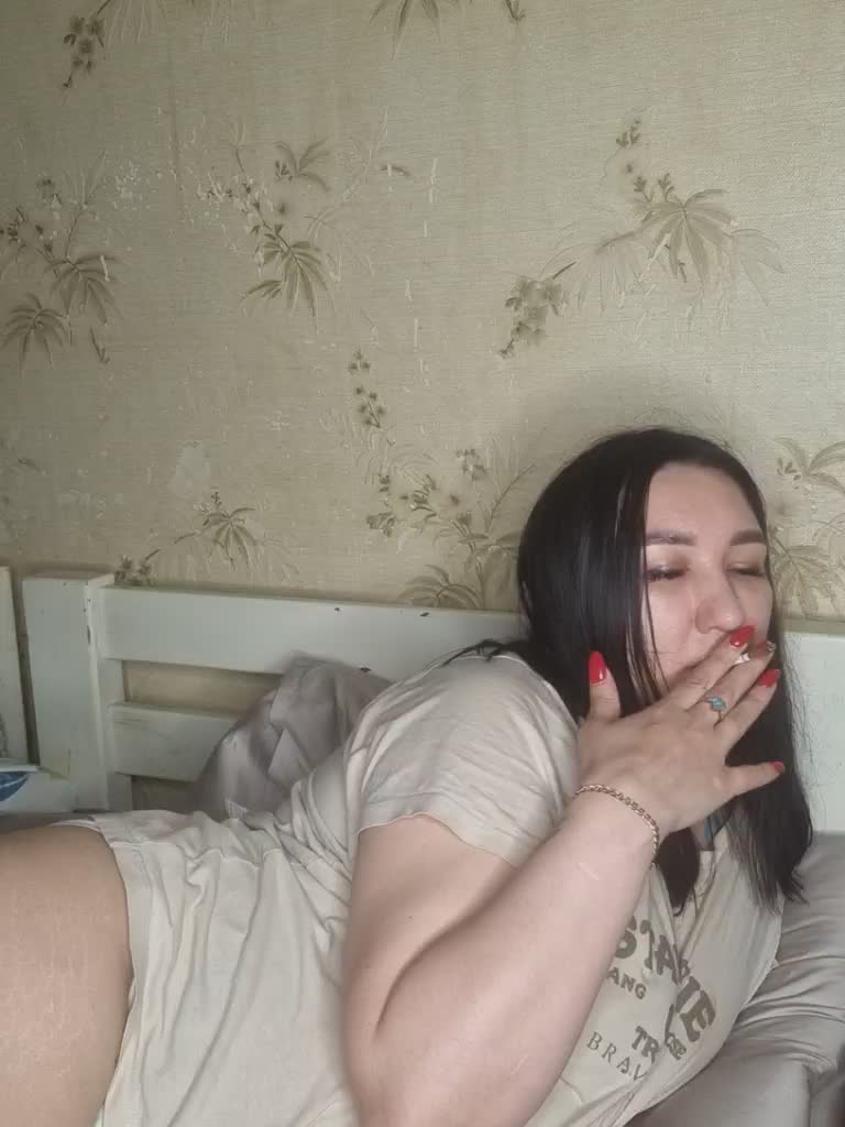 Hotmadamxl Приват Записи 2026-08-23