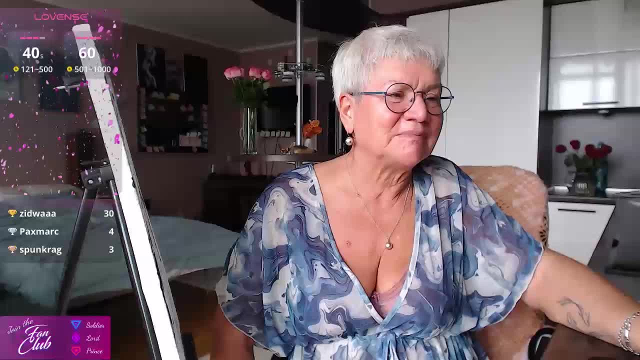 roxana-brooks Приват Записи 2026-08-23