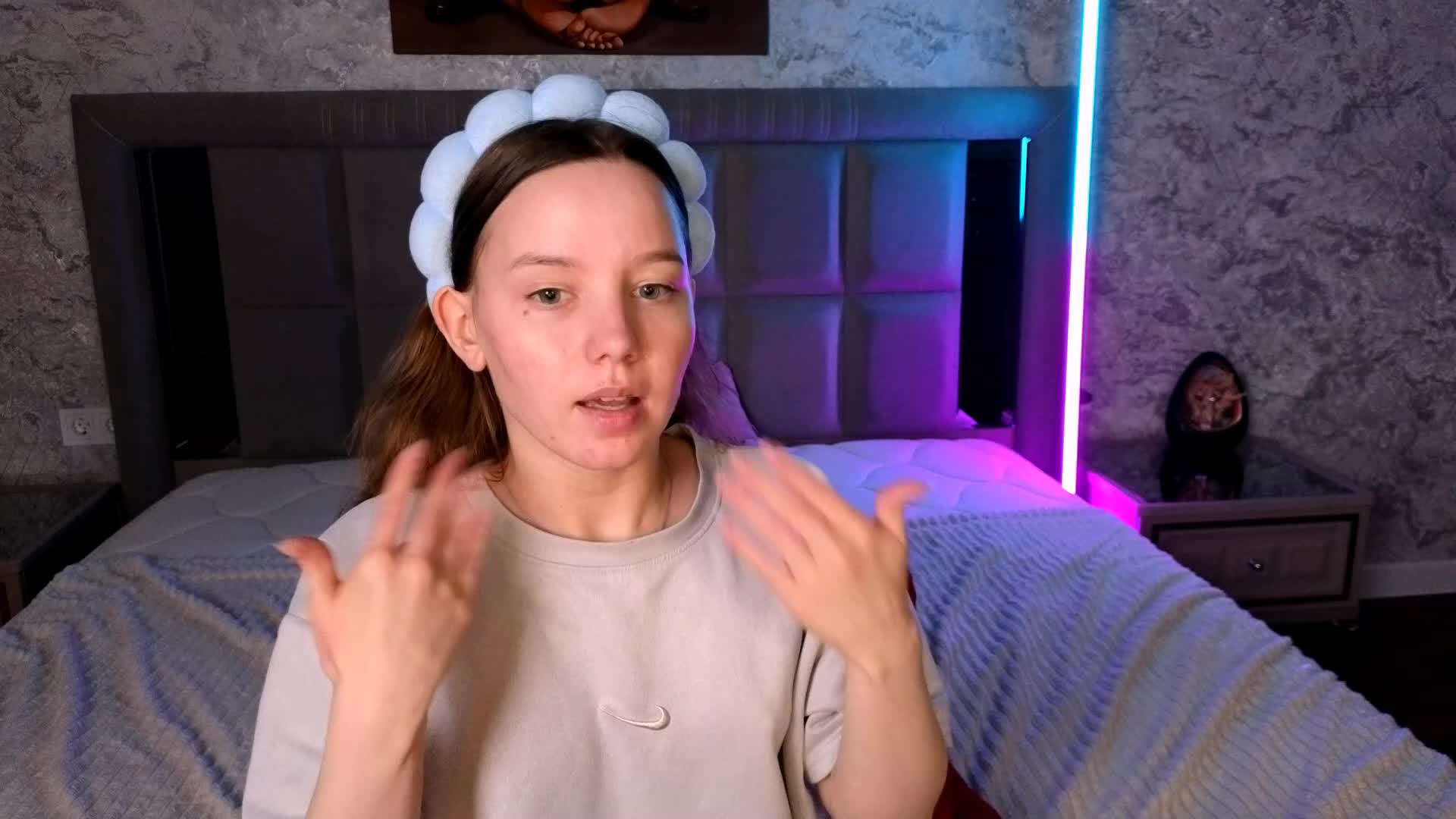 lolytaberryy Приват Записи 2026-08-24